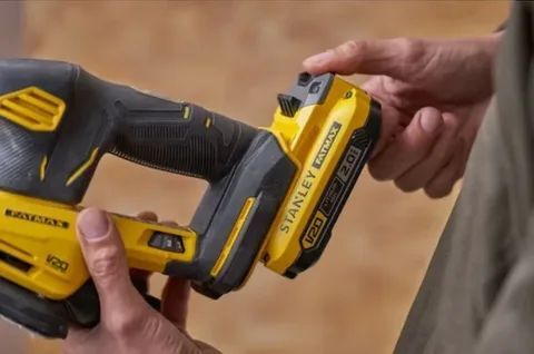 Дельташлифмашина аккумуляторная Stanley SFMCW221B