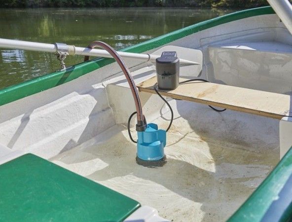 Аккумуляторный дренажный насос для чистой воды Gardena 2000/2 LI-18 1748-20