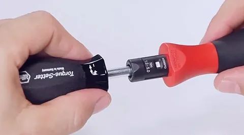Набор динамометрических отверток Wiha TorqueVario-S 26789, 13 шт