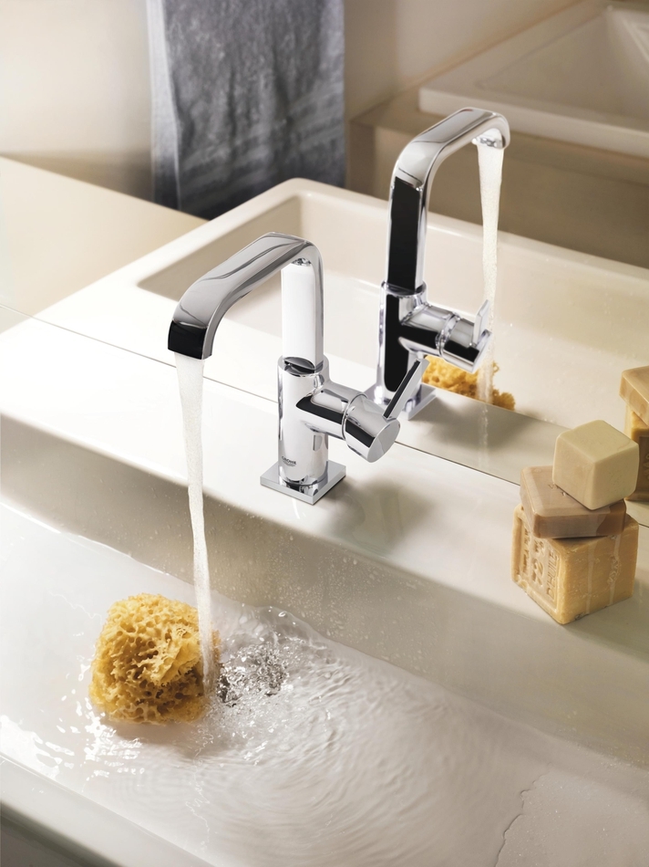 Смеситель для раковины (умывальника) Grohe Allure 32146000