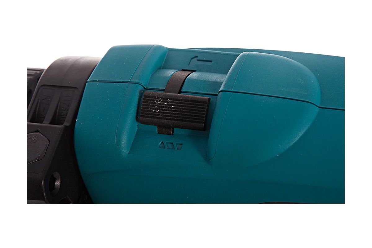 Проводная ударная дрель Makita HP1641FK с кейсом
