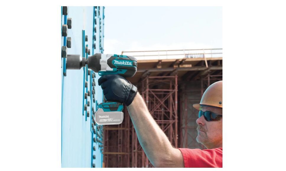 Ударный гайковёрт Makita DTW1004Z 18V 1050 Нм 1/2" без АКБ и ЗУ