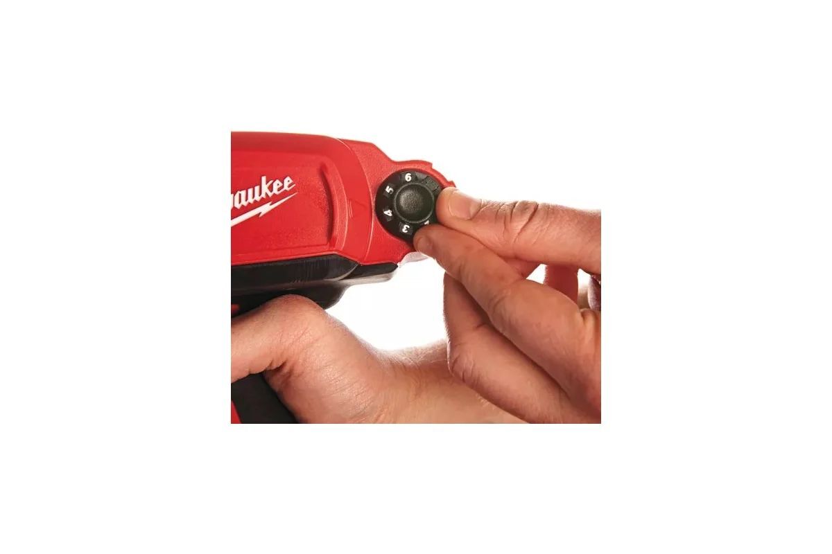 Клеевой пистолет Milwaukee M12 PCG/400A-0 400 мл без акб и ЗУ 4933441780