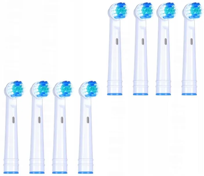 Электрическая зубная щётка Oral-B Vitality 100 Black & White, набор из 2 щёток с аксессуарами