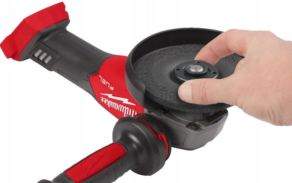 Аккумуляторная угловая шлифовальная машина Milwaukee M18 FSAG115X-0 18 В, без АКБ и ЗУ