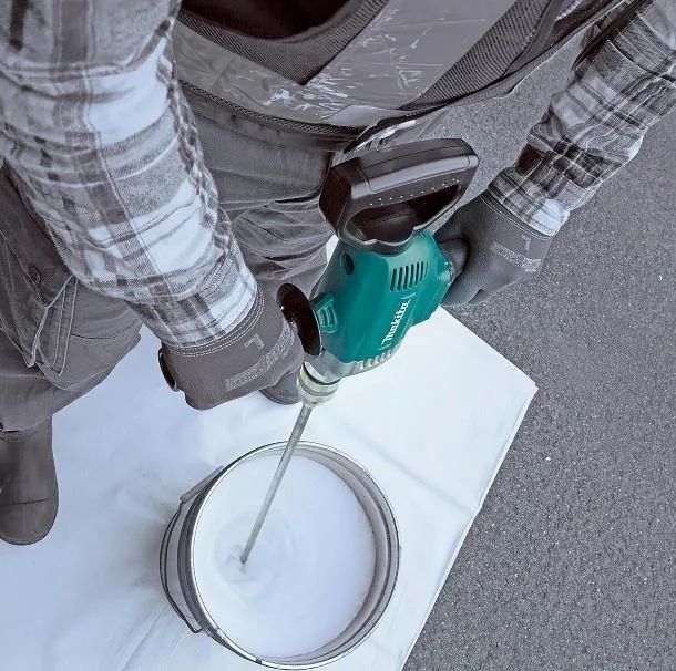 Проводная дрель Makita DS4012