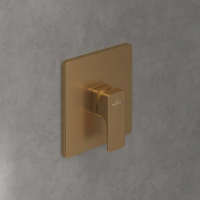 Смеситель для душа Villeroy&Boch Subway 3.0 складной матовое золото (TVS11200200076)