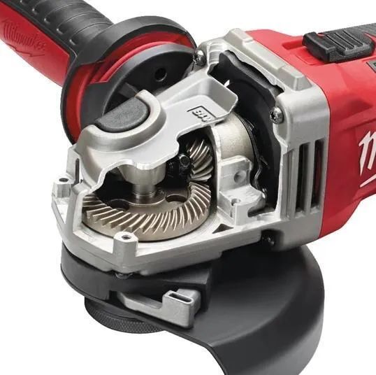 Угловая шлифмашина Milwaukee M18 CAG125X-0 125 мм без акб и ЗУ в кейсе 4933443940
