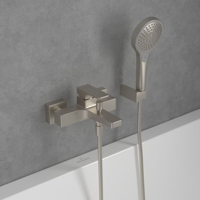 Однорычажный смеситель для ванны Villeroy & Boch Architectura Square (TVT12500100064)