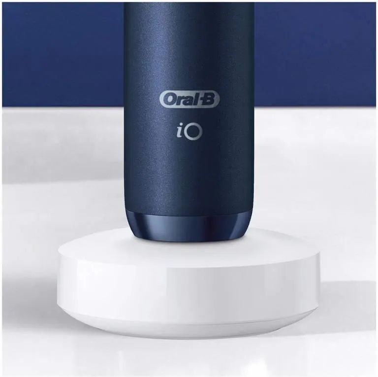 Электрическая зубная щетка Oral-B iO Series 7N Sapphire Blue