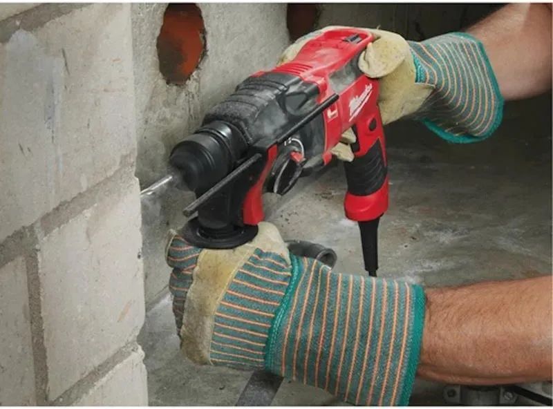 Перфоратор проводной Milwaukee PFH26 SDS-Plus 26 мм 4933428230