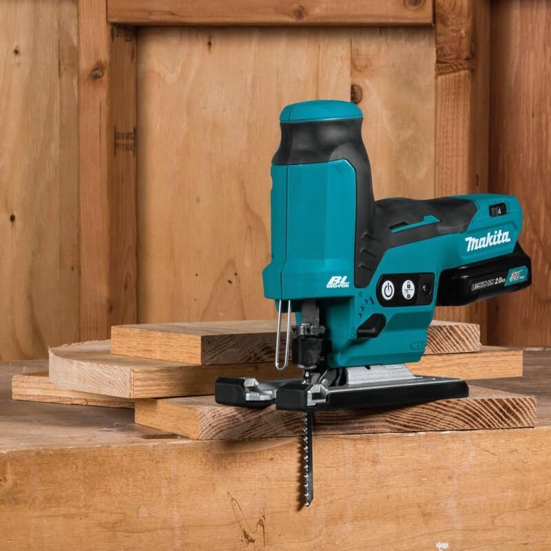 Пила лобзиковая Makita JV102DZ 12V CXT без АКБ и ЗУ