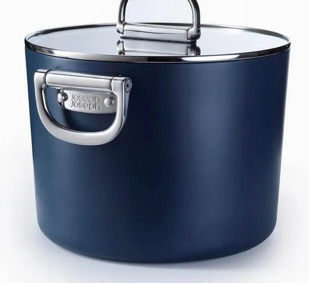 Joseph Joseph Space кастрюля со складной ручкой и крышкой 25 см