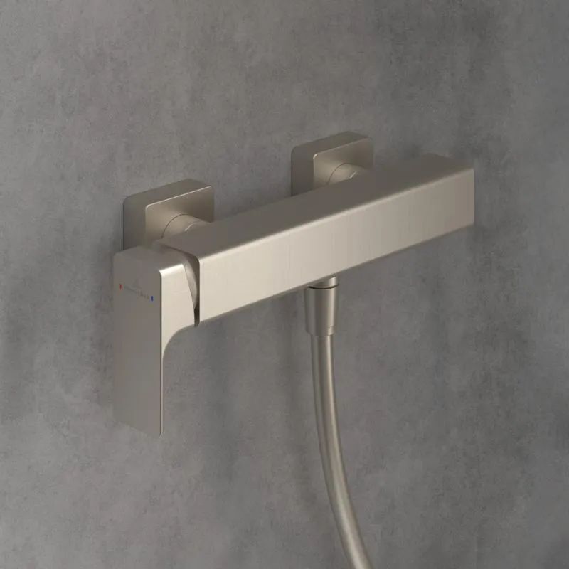 Однорычажный смеситель для душа Villeroy & Boch Subway 3.0 (TVS11200100064)
