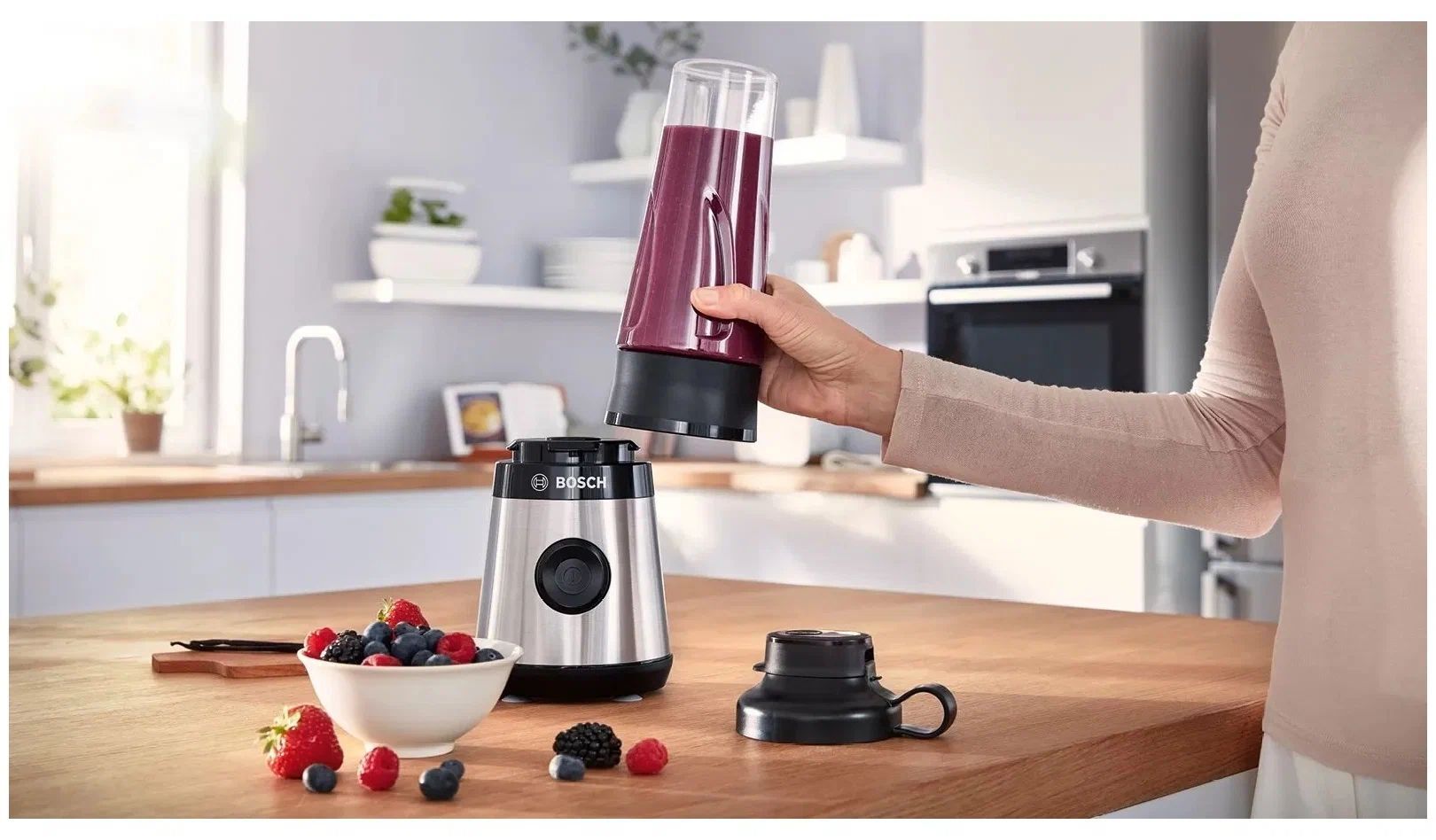 Блендер Bosch MMB2111M VitaPower Serie 2