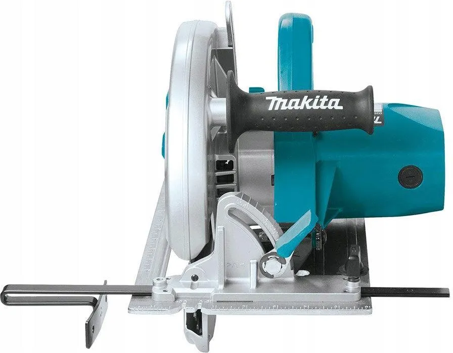 Дисковая пила Makita HS0600 2000 Вт