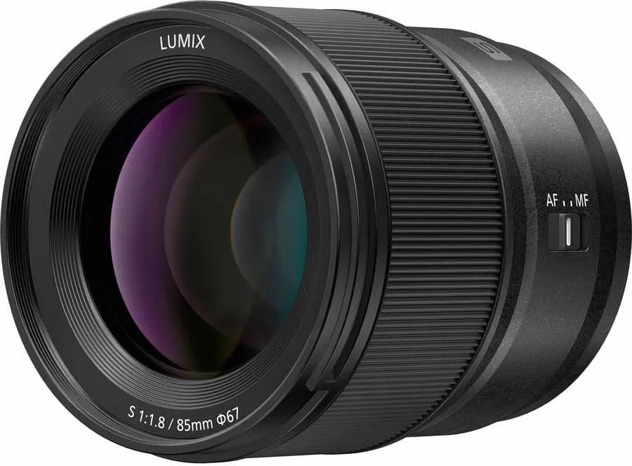 Объектив Panasonic Lumix S 85mm f/1.8