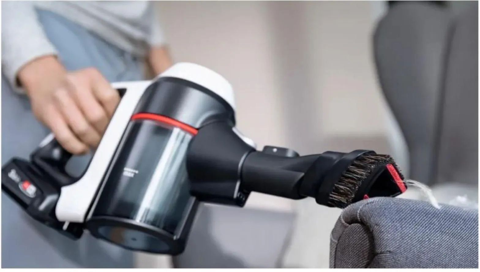Вертикальный пылесос Bosch Unlimited 7 BBS711W