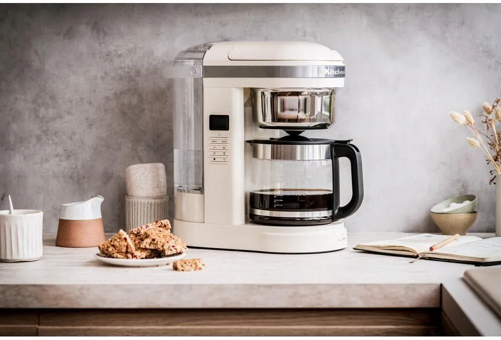 Капельная кофеварка KitchenAid Drip Spiral 5KCM1209EAC, кремовый