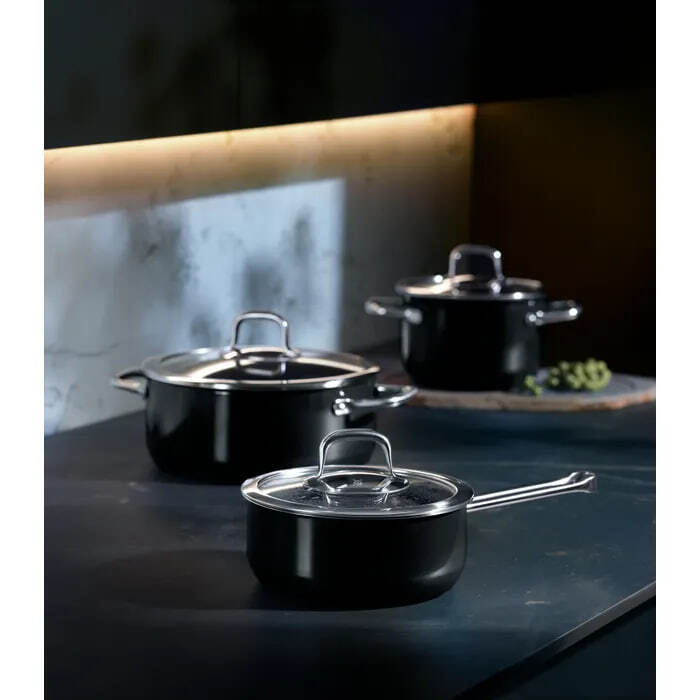 Кастрюля WMF Fusiontec Compact Black, 2,4 л, 18 см (4000530730671)
