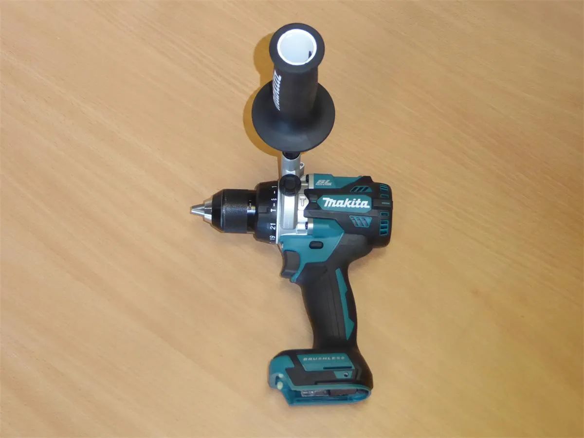 Перфоратор Makita DHP486Z без АКБ и ЗУ