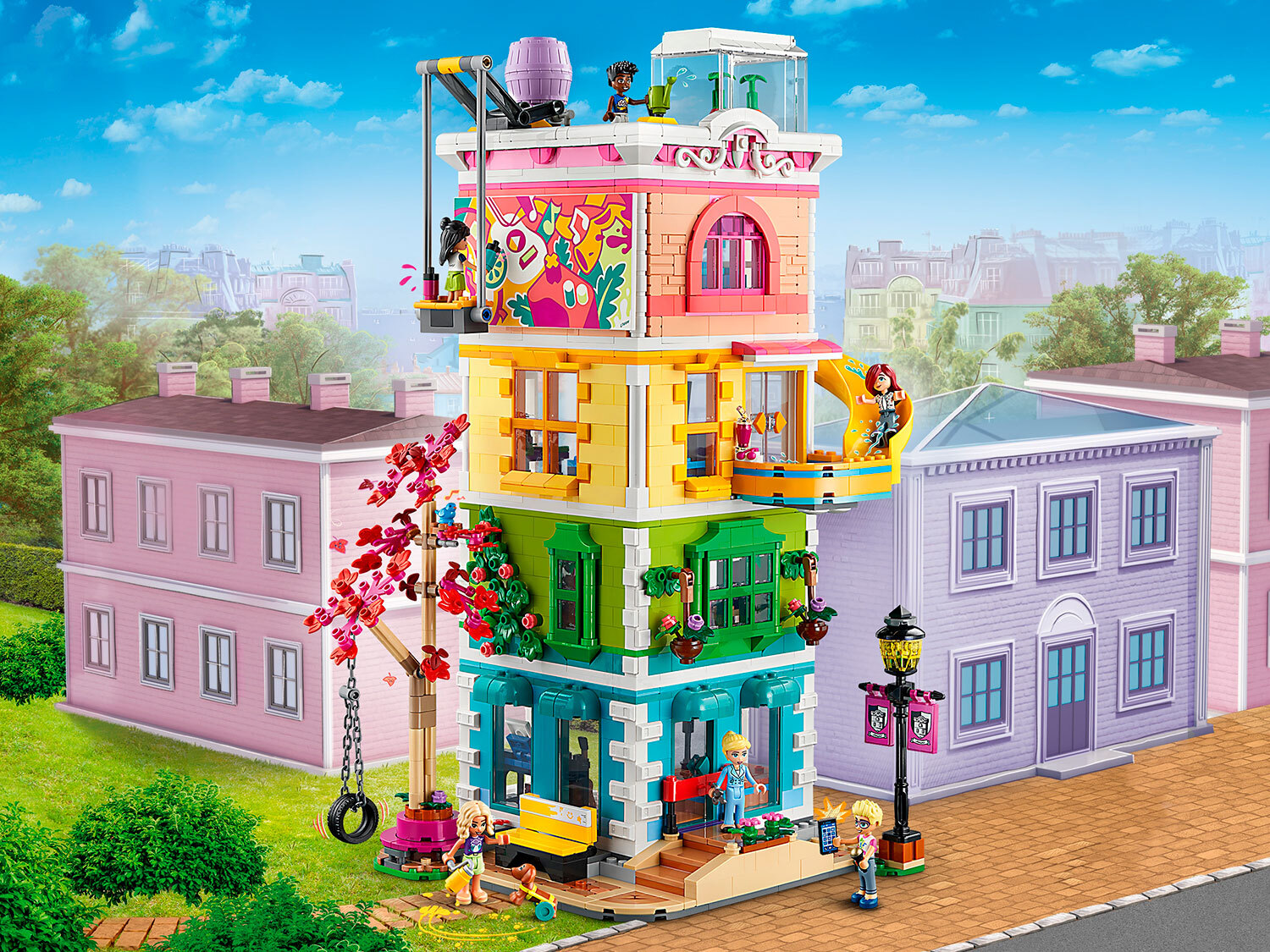 LEGO Friends 41748 Общественный центр Хартлейк-Сити