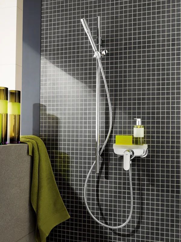 Однорычажный смеситель для ванны с душевым гарнитуром Grohe EuroStyle 33592000