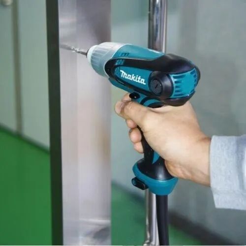 Проводная ударная шуруповёрт Makita TD0101F 230 Вт 100 Нм