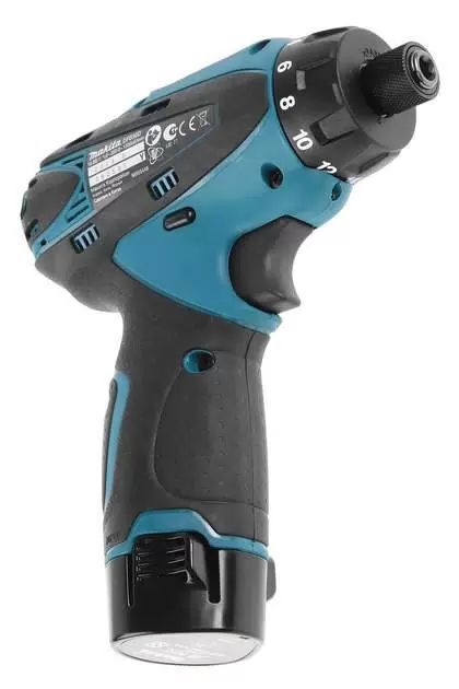 Дрель-шуруповёрт Makita DF030DWE 10,8V с АКБ 2x1,3 Ah и ЗУ