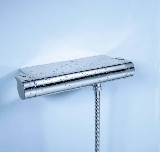 Смеситель Grohe DN15 хром Grohtherm 2000 New 34170001