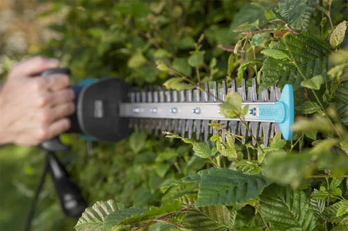Электрический кусторез Gardena EasyCut 450/50 (9831-20)