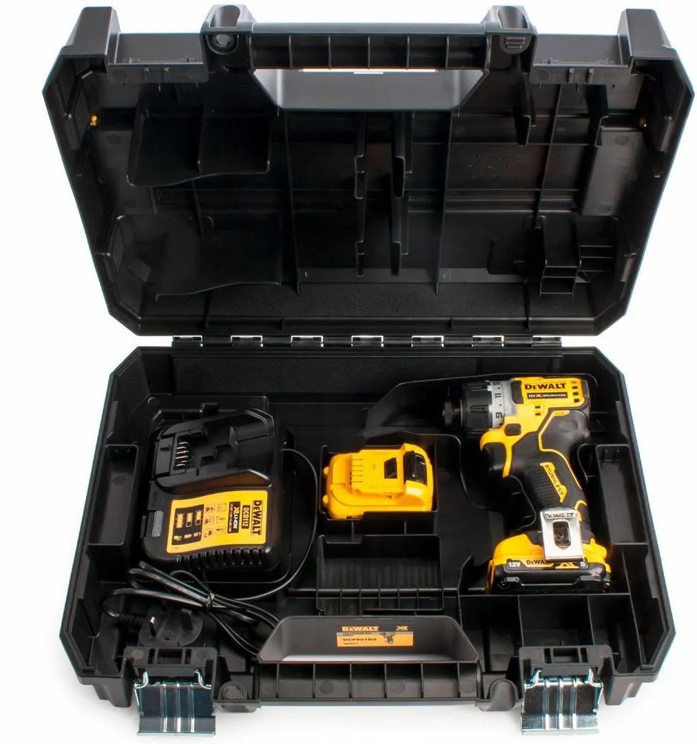 Аккумуляторный шуруповерт DeWalt DCF601D2QW, с 2 АКБ 5 Ач и ЗУ