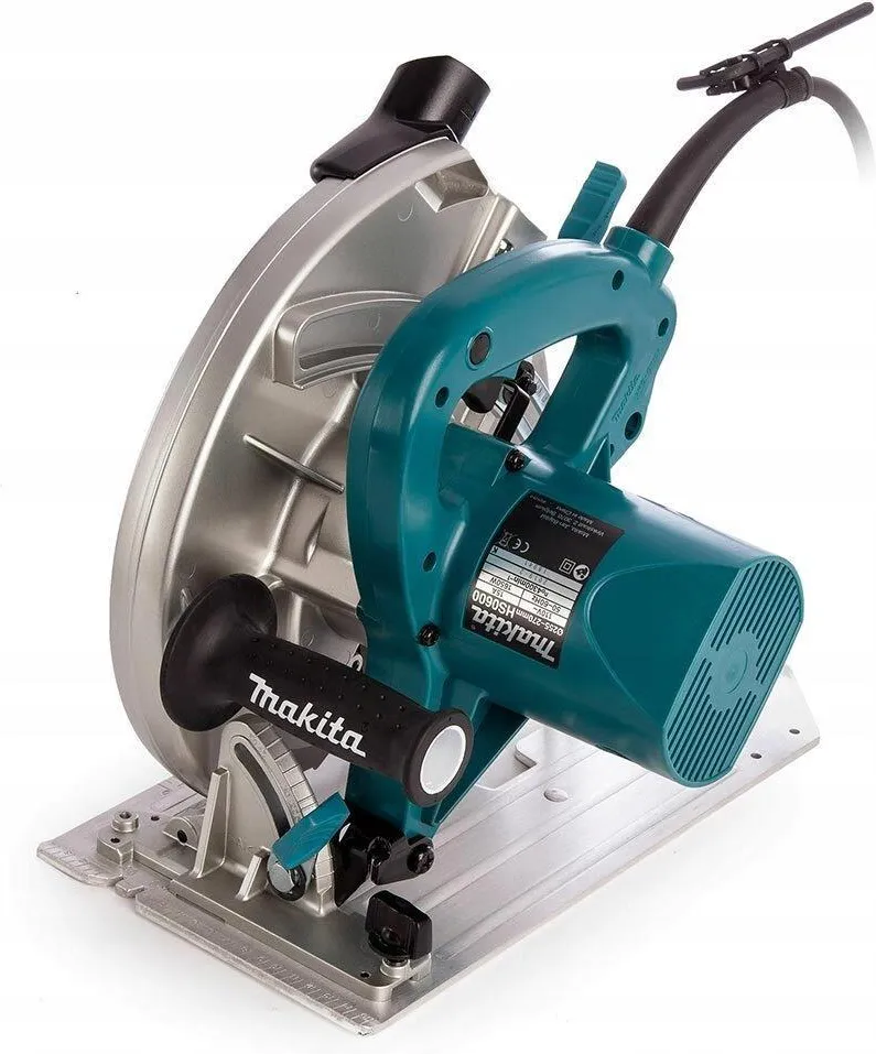Дисковая пила Makita HS0600 2000 Вт