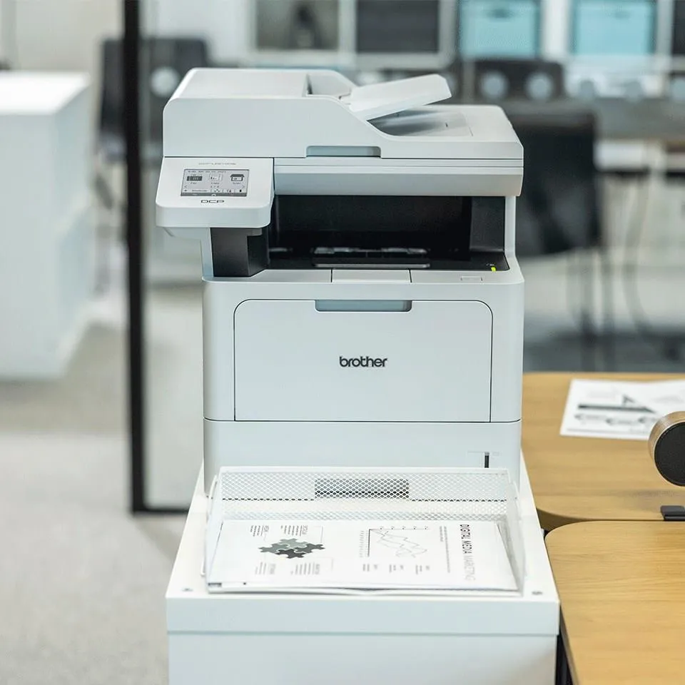 МФУ Brother MFC-L5710DN белое