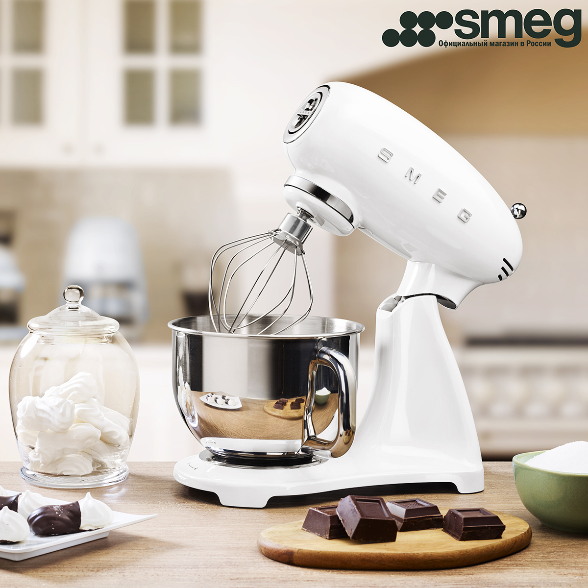 Миксер Smeg SMF03WHEU, белый
