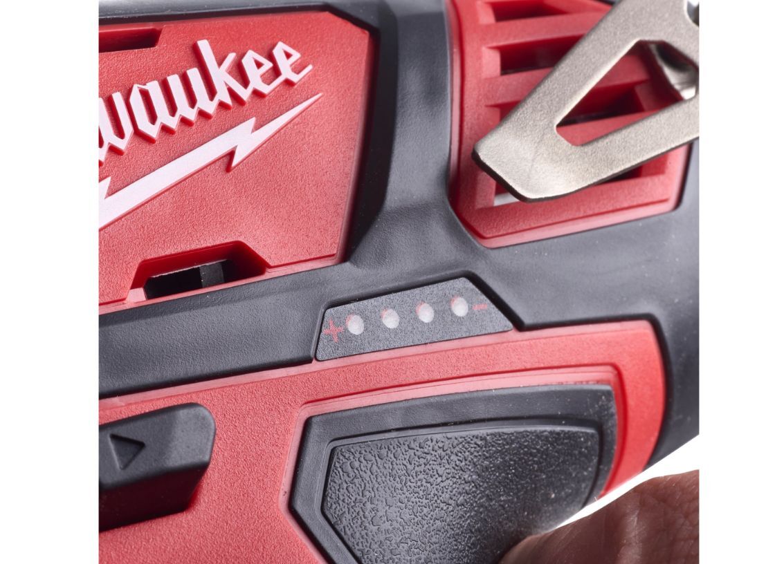 Шуруповёрт‑дрель Milwaukee M12 BDD‑152C , 2 АКБ, ЗУ, Кейс 4933451460