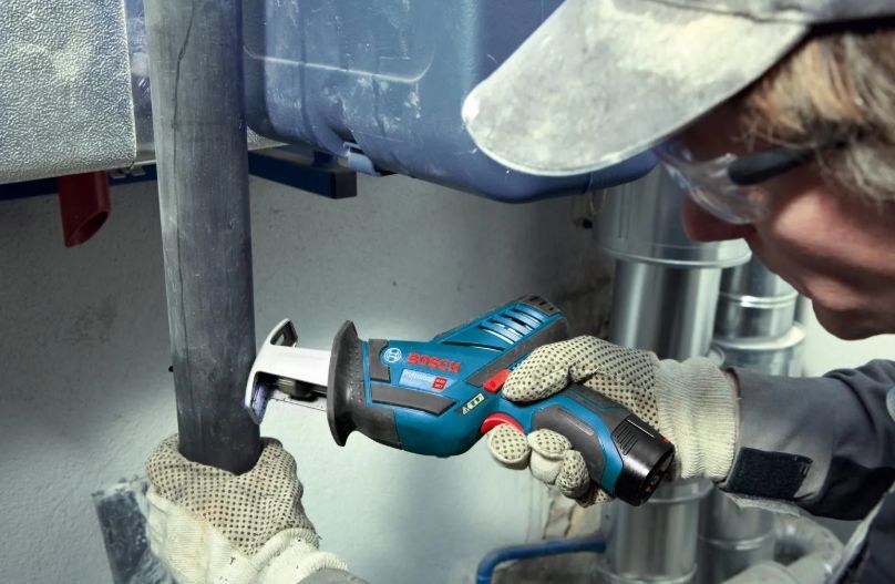Аккумуляторная сабельная пила Bosch GSA 12V-14 Professional (060164L976)