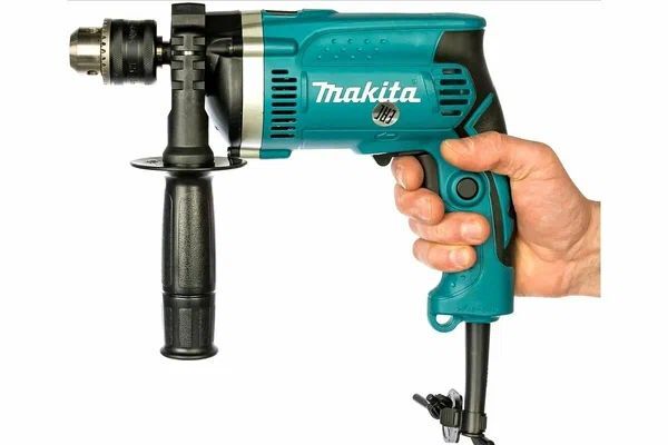 Проводная ударная дрель Makita HP1630K с кейсом