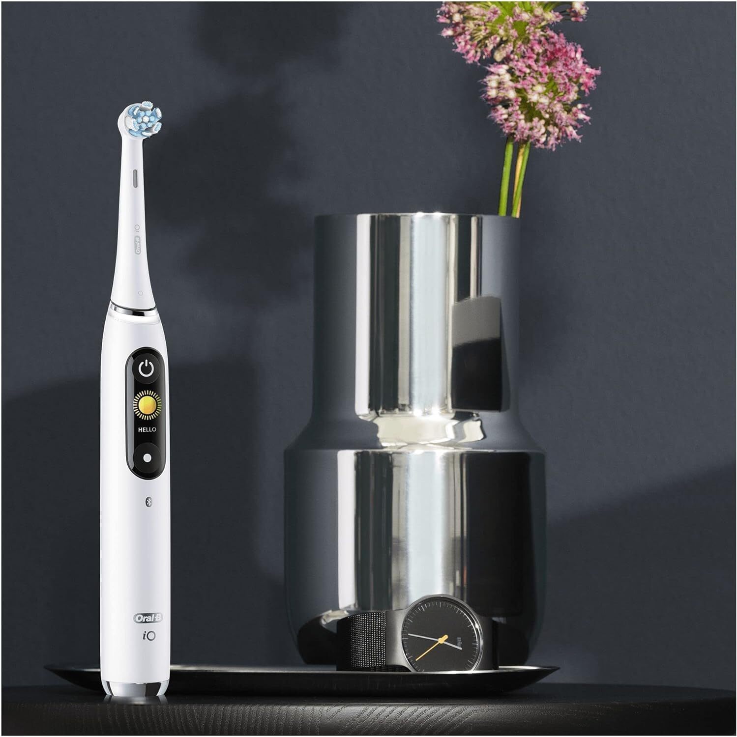 Электрическая зубная щетка Oral-B iO Series 9 White Alabaster Special Edition