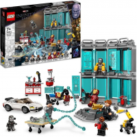 Конструктор LEGO Marvel 76216 Железный человек из брони
