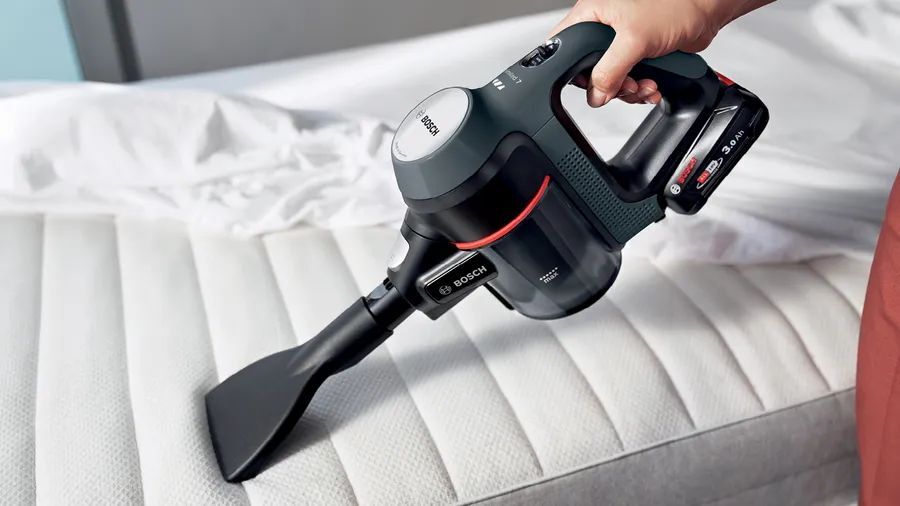 Вертикальный пылесос Bosch Unlimited 7 (BBS712A)
