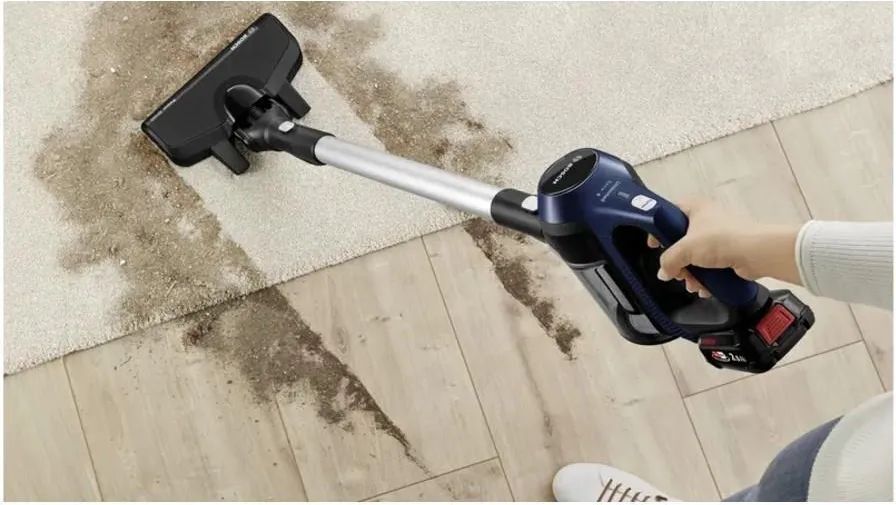 Вертикальный пылесос Bosch Serie 6 Unlimited (BCS611P4A)