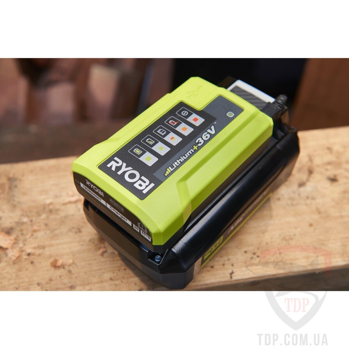 Аккумулятор RYOBI RY36BC17A-120 2 Ah + ЗУ