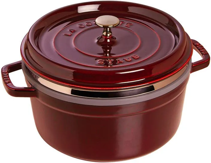 Чугунная круглая кастрюля Staub Cocotte 26 см, гранатовая с паровой вставкой St1133887