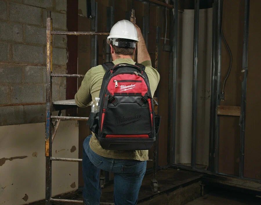 Рюкзак Milwaukee JOBSITE BACKPACK 48228200