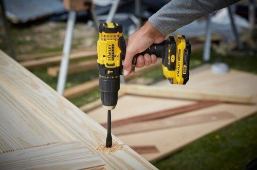 Ударная дрель-шуруповёрт Stanley SFMCD711DSAQW