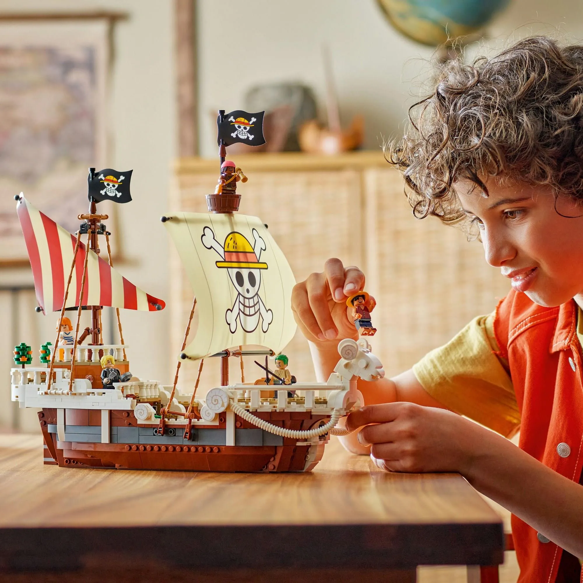 Конструктор LEGO ONE PIECE 75639 Пиратский корабль «Весёлый»