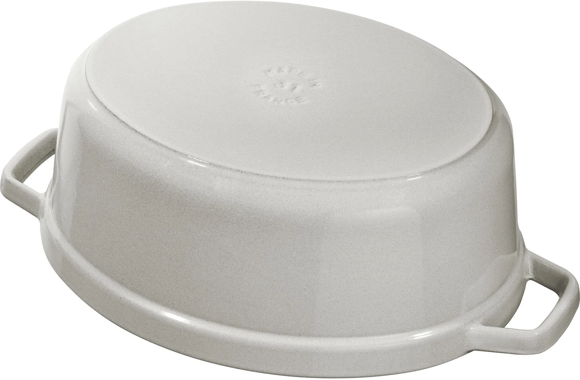 Чугунная овальная кастрюля Staub La Cocotte 2,35 л, белая трюфель 405014210