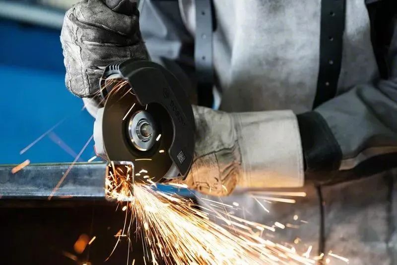 Угловая шлифовальная машина Bosch GWS 12-125 06013A6101