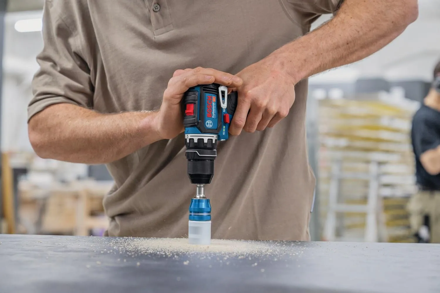 Дрель-шуруповёрт Bosch GSR 12V-32 FC Professional 06019N7101
